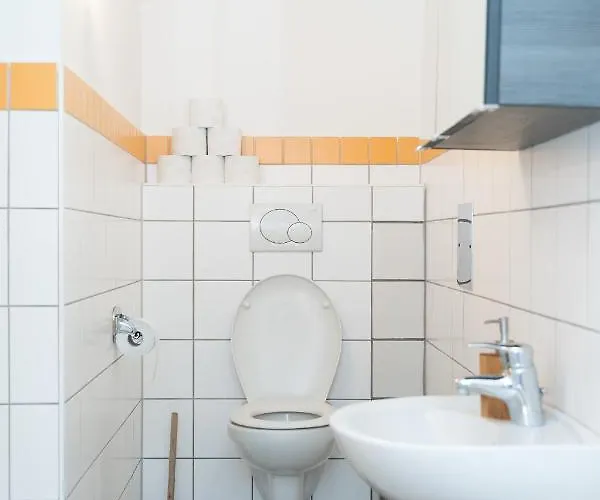 Cozy & Quiet Close To Hauptbahnhof *